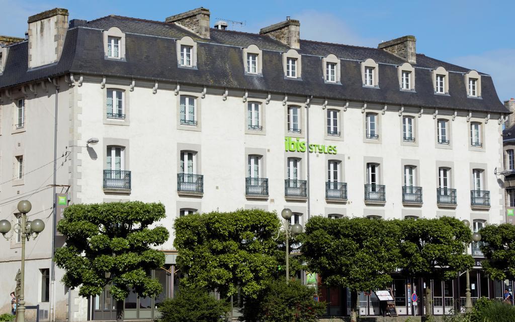 Ibis Styles Dinan Centre Ville Exterior foto